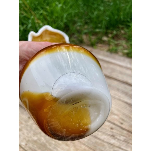 Vintage Art Glass Ruffle Vase Butterscotch Carmel White Swirl - Picture 8 of 16